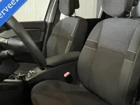 Renault Scenic 1.6 Dynamique [ NAP trekhaak climate cruise ] thumbnail 12