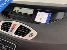 Renault Scenic 1.6 Dynamique [ NAP trekhaak climate cruise ] thumbnail 20