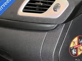 Renault Scenic 1.6 Dynamique [ NAP trekhaak climate cruise ] thumbnail 34