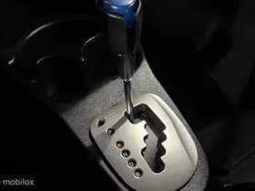 Toyota Yaris thumbnail 17