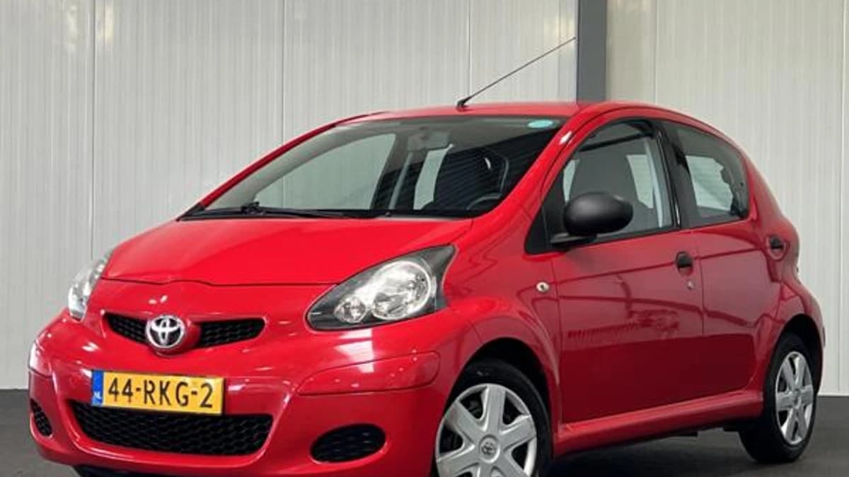 Toyota Aygo — foto 1