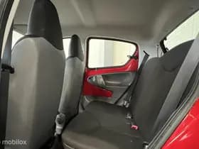 Toyota Aygo thumbnail 11