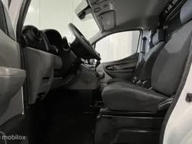 Nissan NV200 thumbnail 19