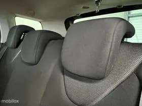 Renault Clio thumbnail 11