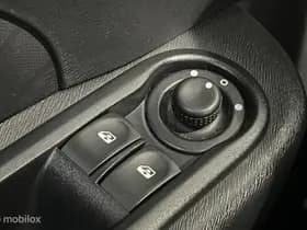 Renault Twingo thumbnail 18