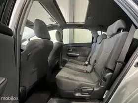 Toyota Prius thumbnail 11