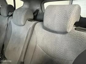 Toyota Prius thumbnail 12