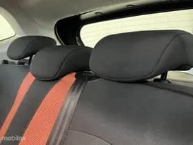 Renault Captur thumbnail 11