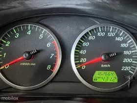 Mazda 2 thumbnail 16