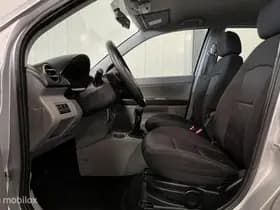 Mazda 2 thumbnail 20