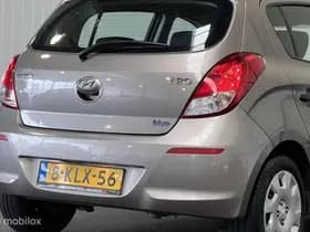 Hyundai i20 thumbnail 15