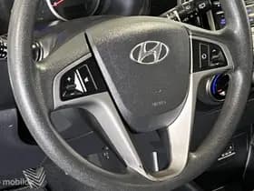 Hyundai i20 thumbnail 19