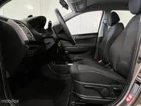 Hyundai i20 thumbnail 21