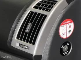 Hyundai i20 thumbnail 22