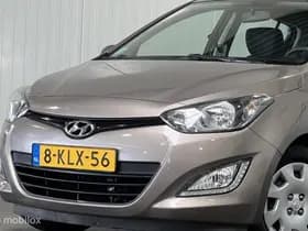 Hyundai i20 thumbnail 24