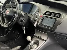 Honda Civic thumbnail 15