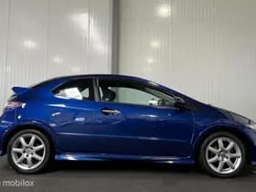 Honda Civic thumbnail 5