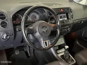 Volkswagen Golf thumbnail 14