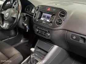 Volkswagen Golf thumbnail 18