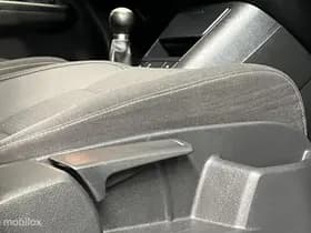 Volkswagen Golf thumbnail 20