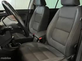 Volkswagen Golf thumbnail 25