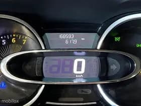 Renault Clio thumbnail 17