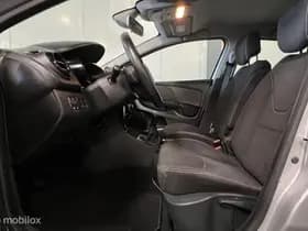 Renault Clio thumbnail 23