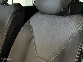 Renault Clio thumbnail 9