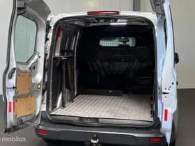 Ford Transit thumbnail 11