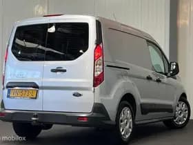 Ford Transit thumbnail 7