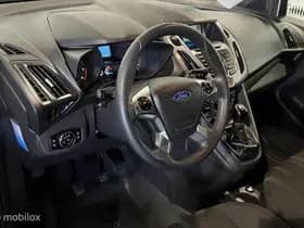 Ford Transit thumbnail 8