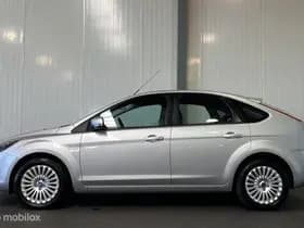 Ford Focus thumbnail 3