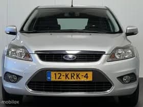 Ford Focus thumbnail 4