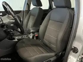 Ford Focus thumbnail 8