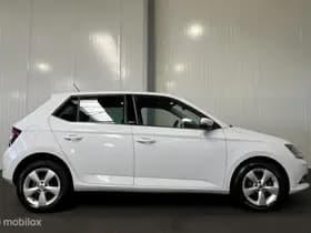 Škoda Fabia thumbnail 5