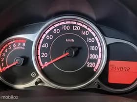 Mazda 2 thumbnail 17