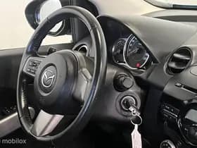 Mazda 2 thumbnail 22