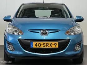 Mazda 2 thumbnail 4