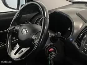 Kia Sportage thumbnail 23