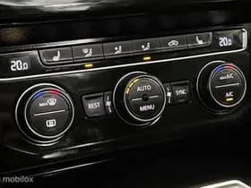 Volkswagen Passat thumbnail 21