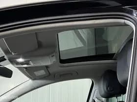 Volkswagen Passat thumbnail 33
