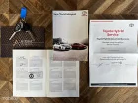 Toyota Yaris thumbnail 13