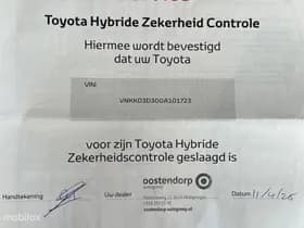 Toyota Yaris thumbnail 14