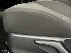 Toyota Yaris thumbnail 25