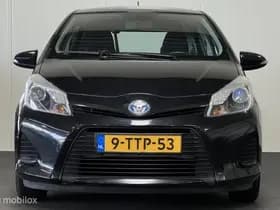 Toyota Yaris thumbnail 4