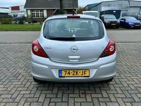 Opel Corsa thumbnail 3
