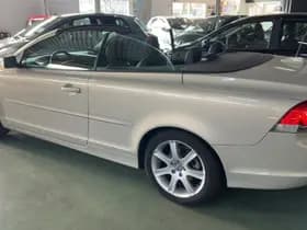 Volvo C70 thumbnail 2