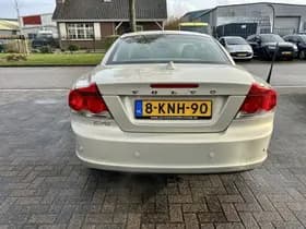Volvo C70 thumbnail 4