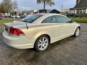 Volvo C70 thumbnail 5