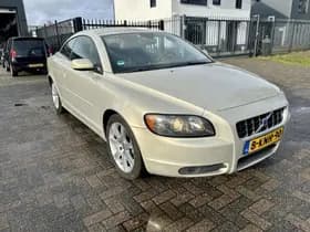 Volvo C70 thumbnail 6
